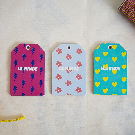 Hang Tag Label Baju/Hang Tag Baju Custom/Hang Tag Barcode Baju Web