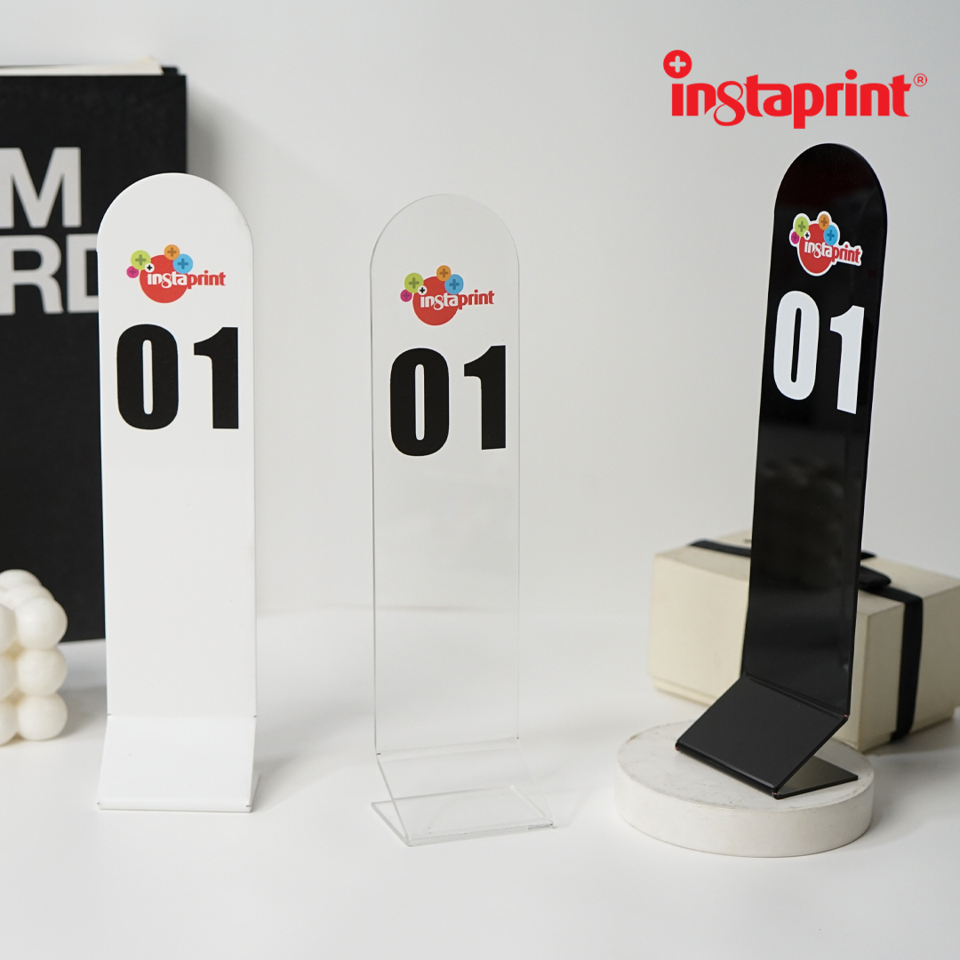 Nomor Meja Acrylic Bending Berdiri WEB
