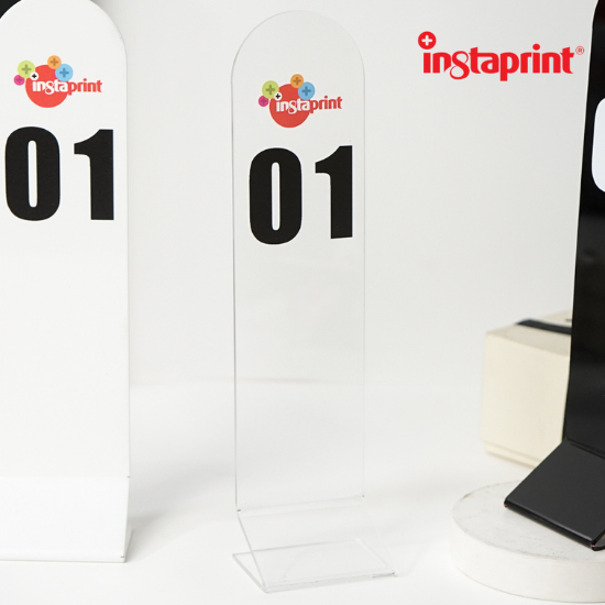 Nomor Meja Acrylic Bending Berdiri WEB